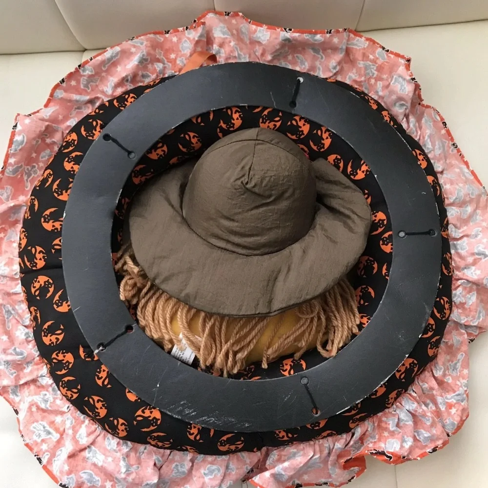Halloween Scarecrow Door Wreath Trick or Treat Pumpkin Fall Decor 20 in